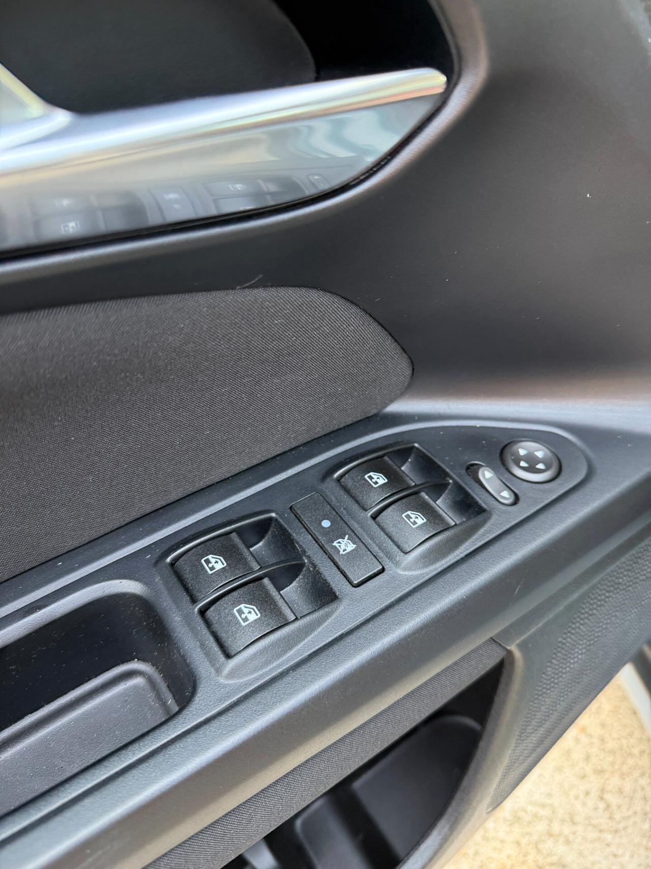 Fiat Tipo 1.5 Hybrid DCT 5 porte Cross Garmin