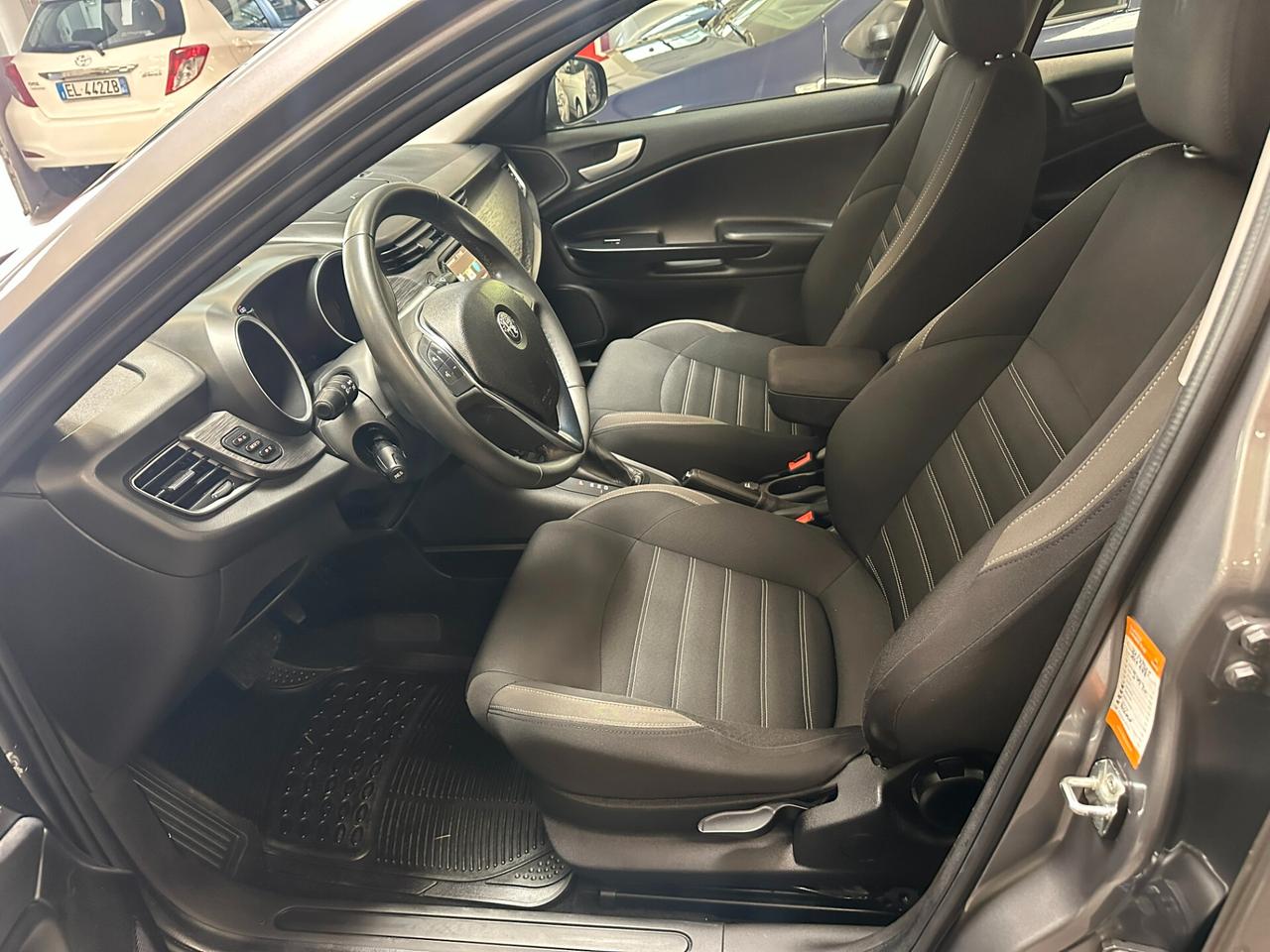 Alfa Romeo Giulietta 1.6 JTDm 120 CV