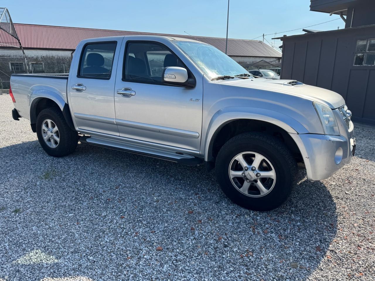 Isuzu D-Max 3.0 TD cat Single Cab 4WD Pick-up L EU4