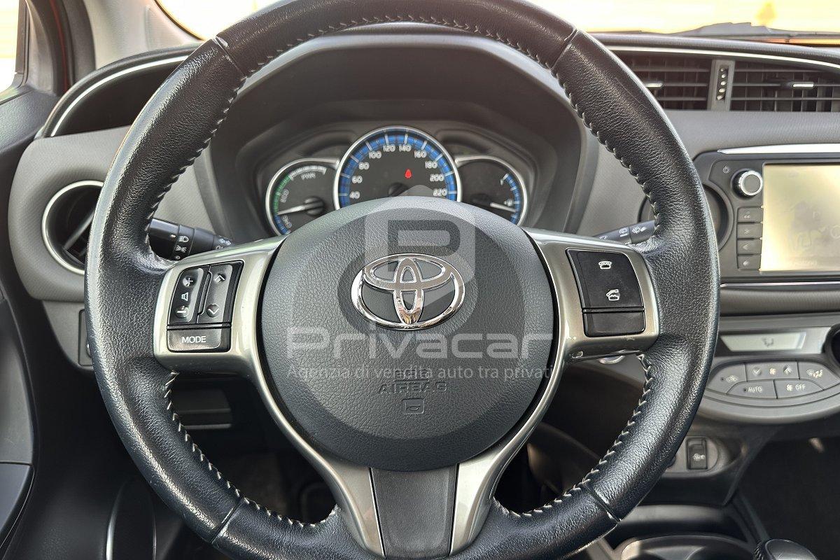 TOYOTA Yaris 1.5 Hybrid 5 porte Cool