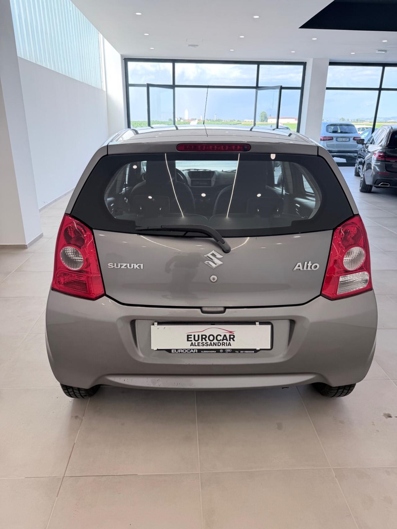 Suzuki Alto 1.0 VVT GPL