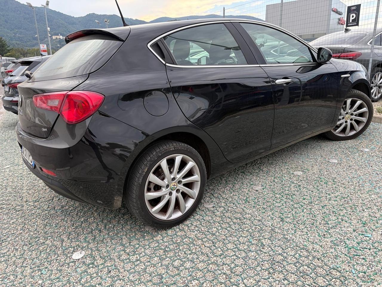 Alfa Romeo Giulietta 1.6 JTDm-2 105 CV Exclusive