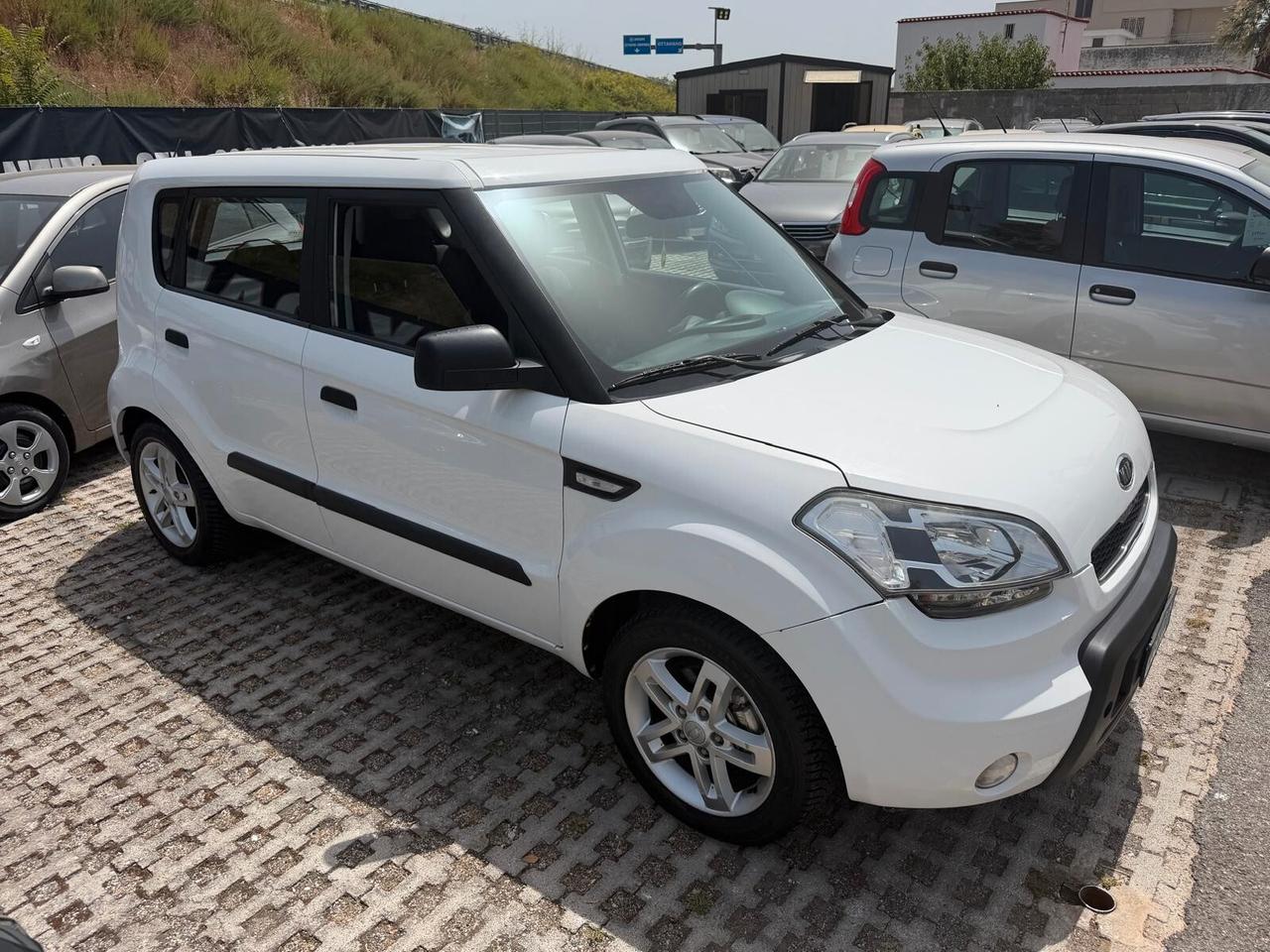 Kia Soul 1.6 CVVT Cool Bi-Fuel-05/2010