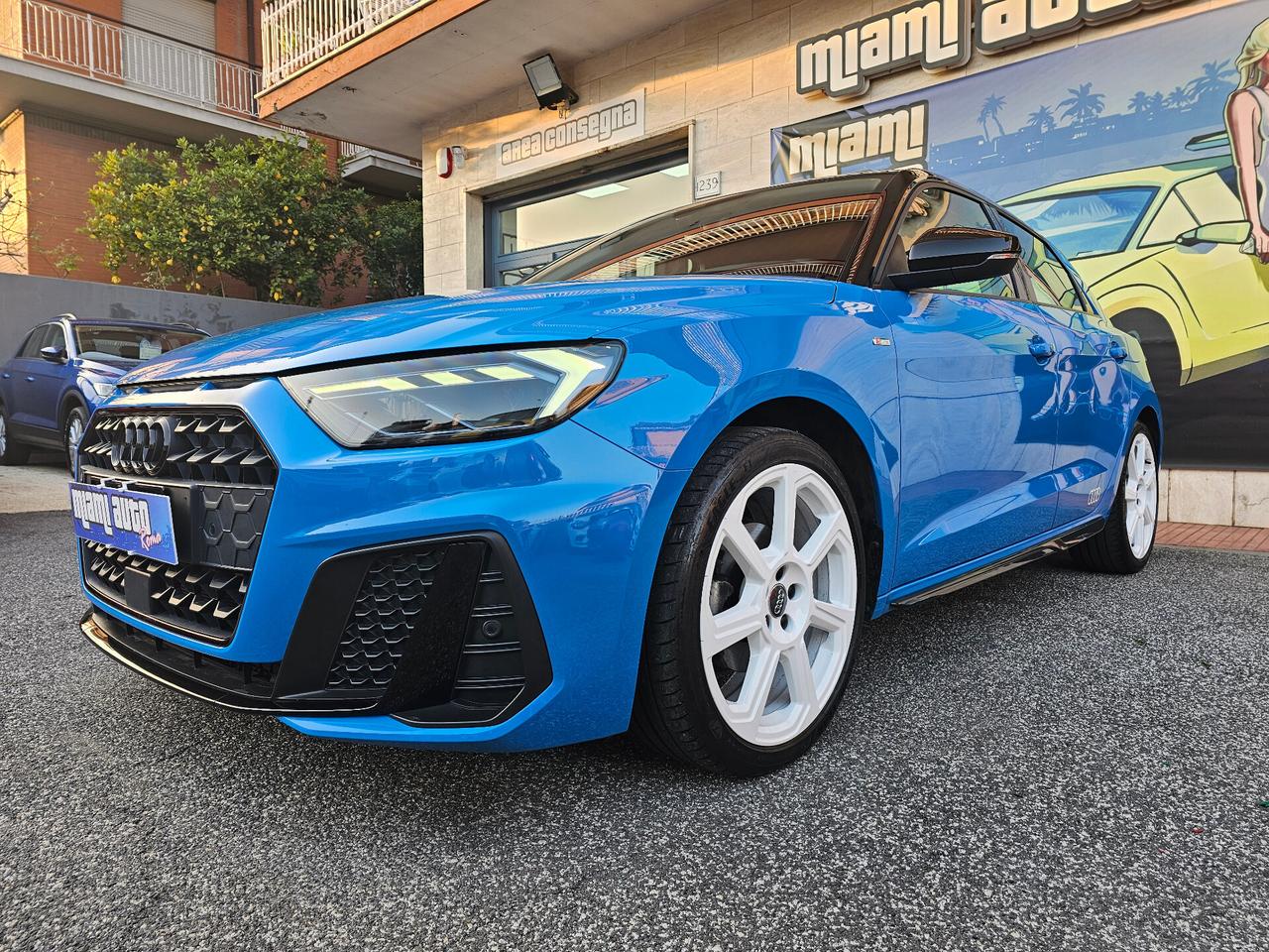 Audi A1 SPB 30 TFSI S tronic S line 18' NAV TAGL UFF CARVERTICAL