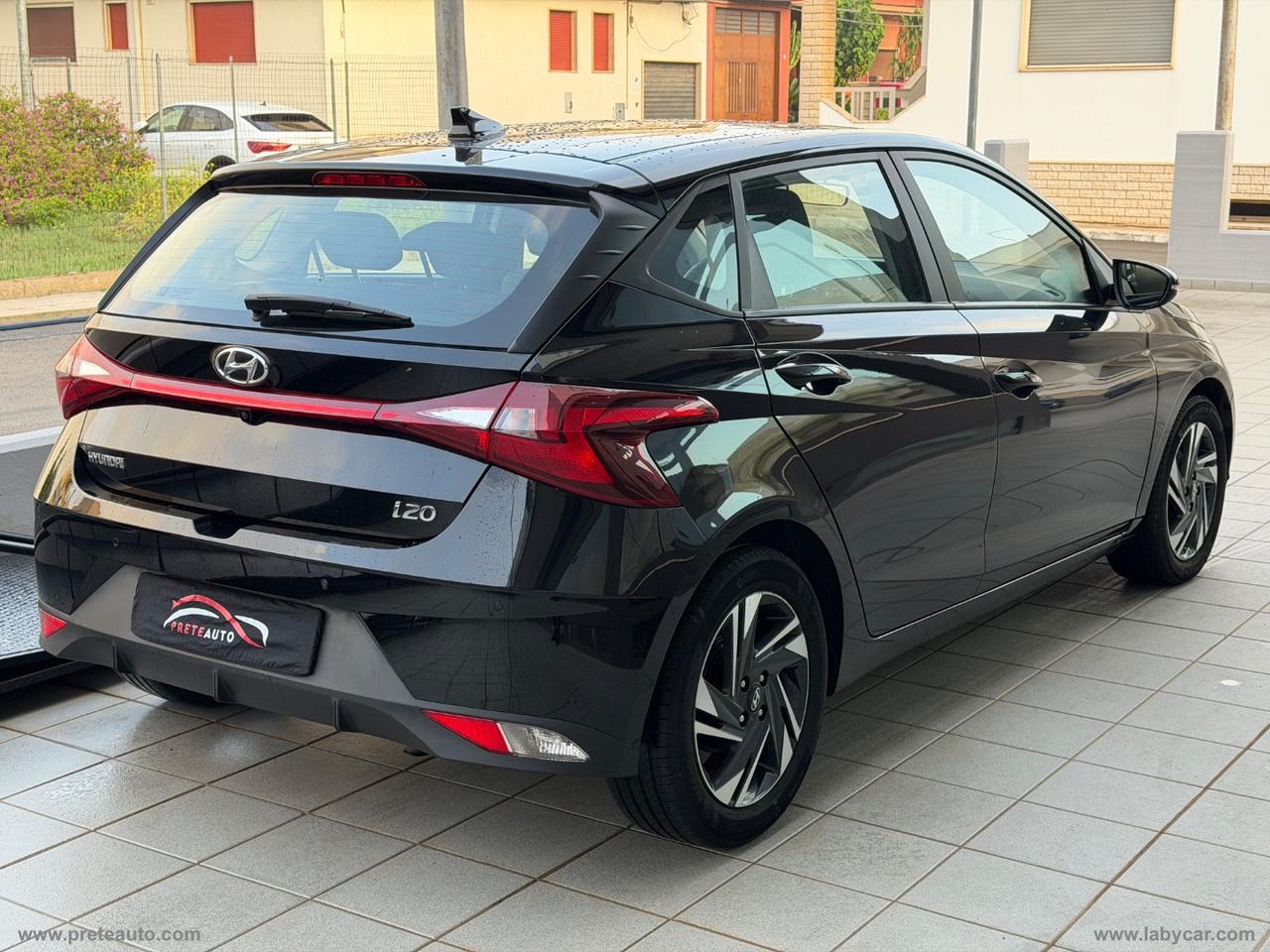 HYUNDAI i20 1.2 MPI MT Connectline