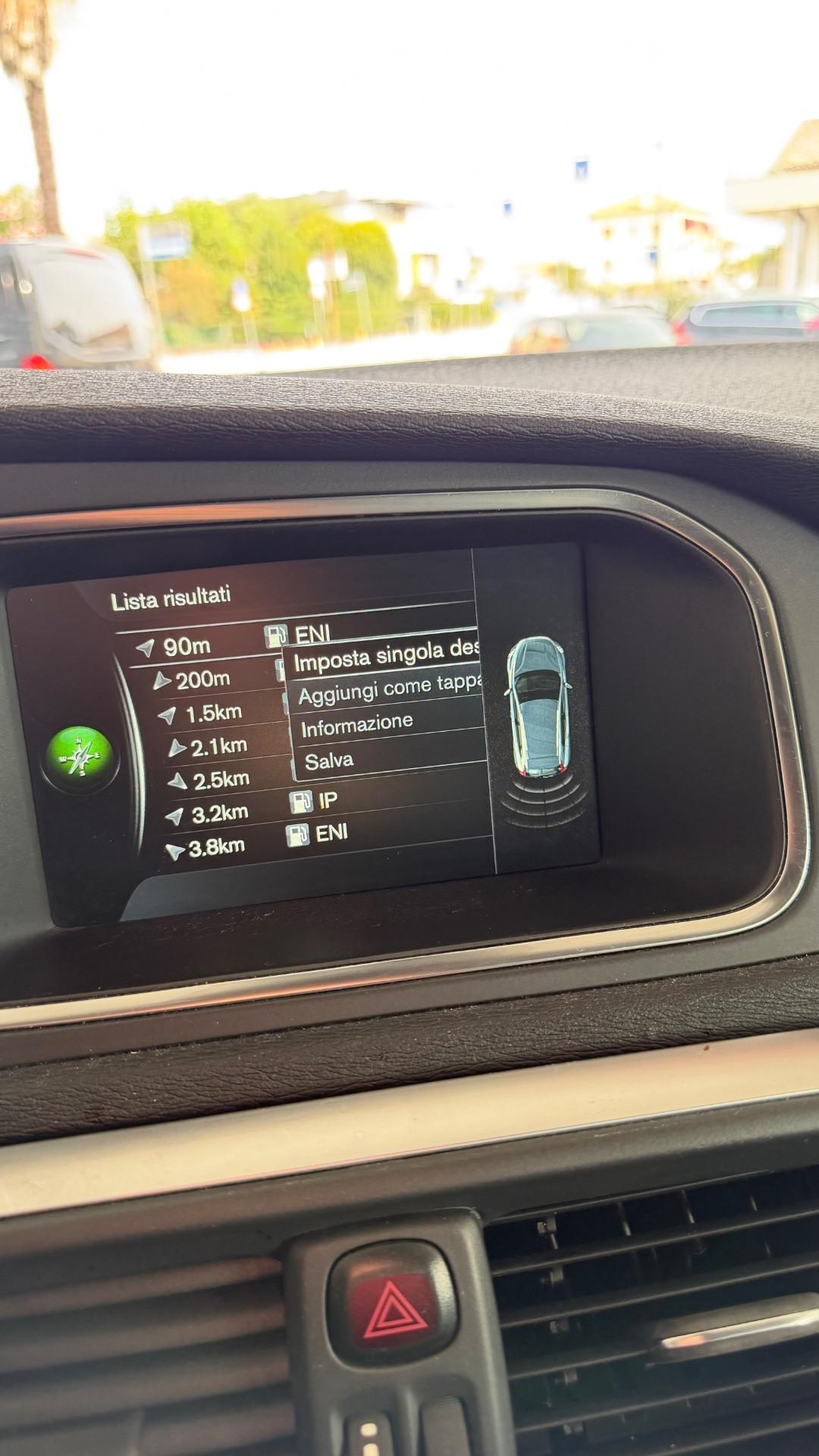 Volvo V40 Cross Country D2 Momentum