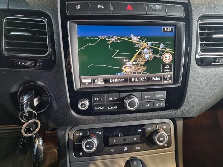 Volkswagen Touareg 3.0 TDI 204 CV tiptronic R-LINE