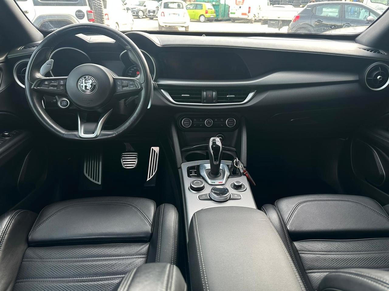 Alfa Romeo Stelvio 2.2 Turbodiesel 210 CV AT8 Q4 Veloce - Prezzo + IVA