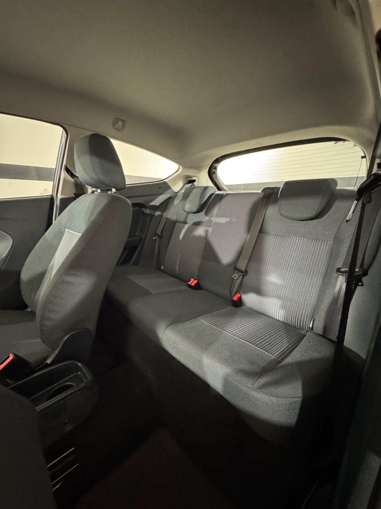 Ford Fiesta 1.2 82CV 3 porte Titanium