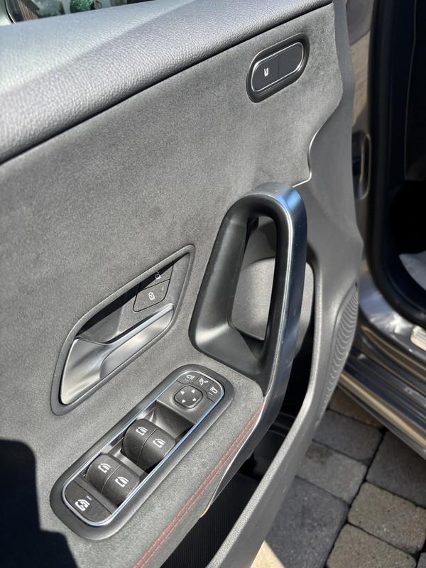 Mercedes A 180 AMG Line Premium DCT LED-NAVI-18"