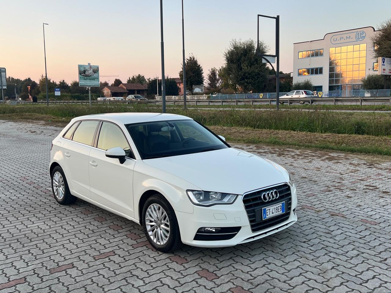 Audi A3 SPB 1.6 TDI Ambiente