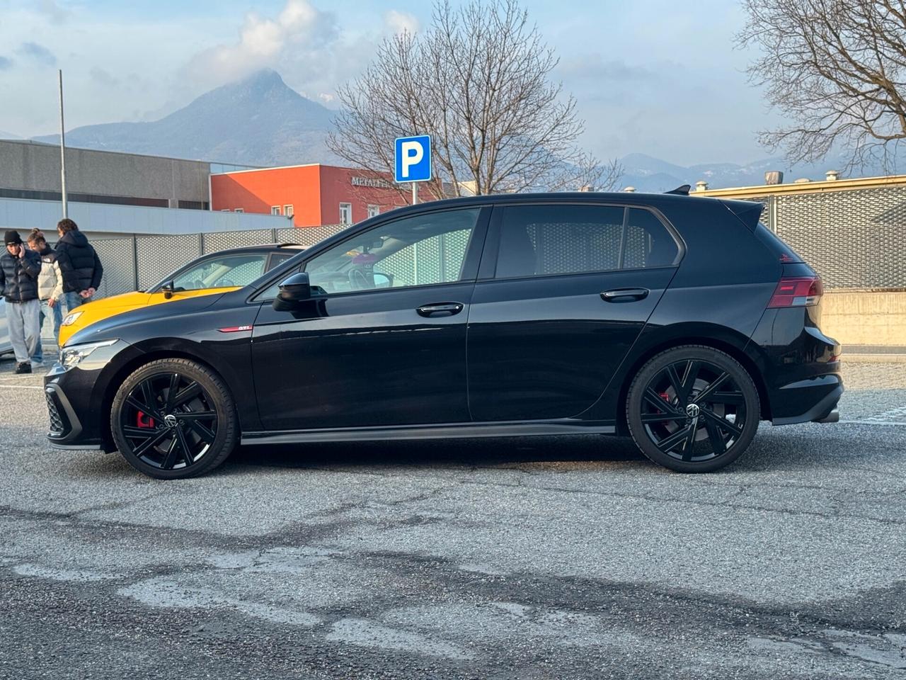 Volkswagen Golf GTI 2.0 TSI DSG