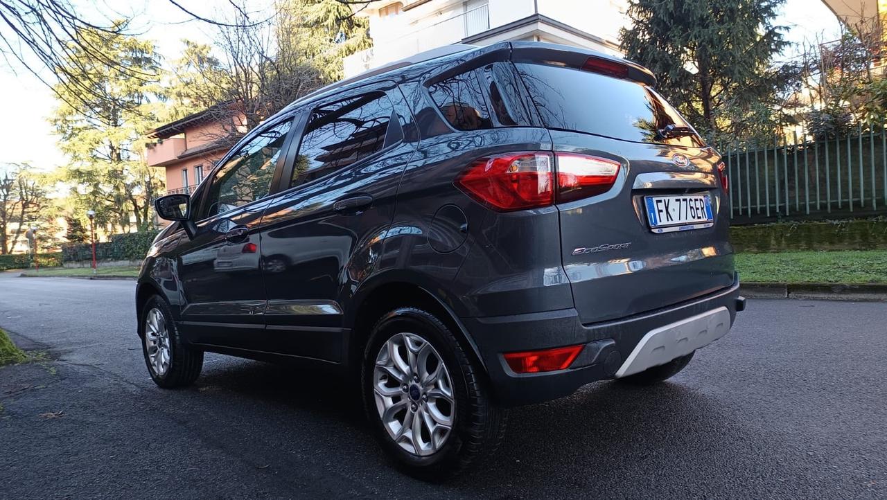 Ford EcoSport 1.5 110 CV Powershift Titanium