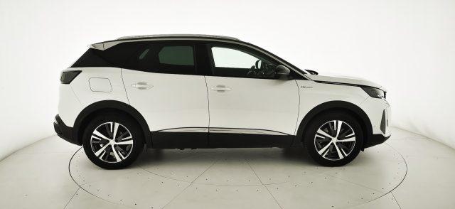 PEUGEOT 3008 Hybrid4 300 e-EAT8 Allure Pack