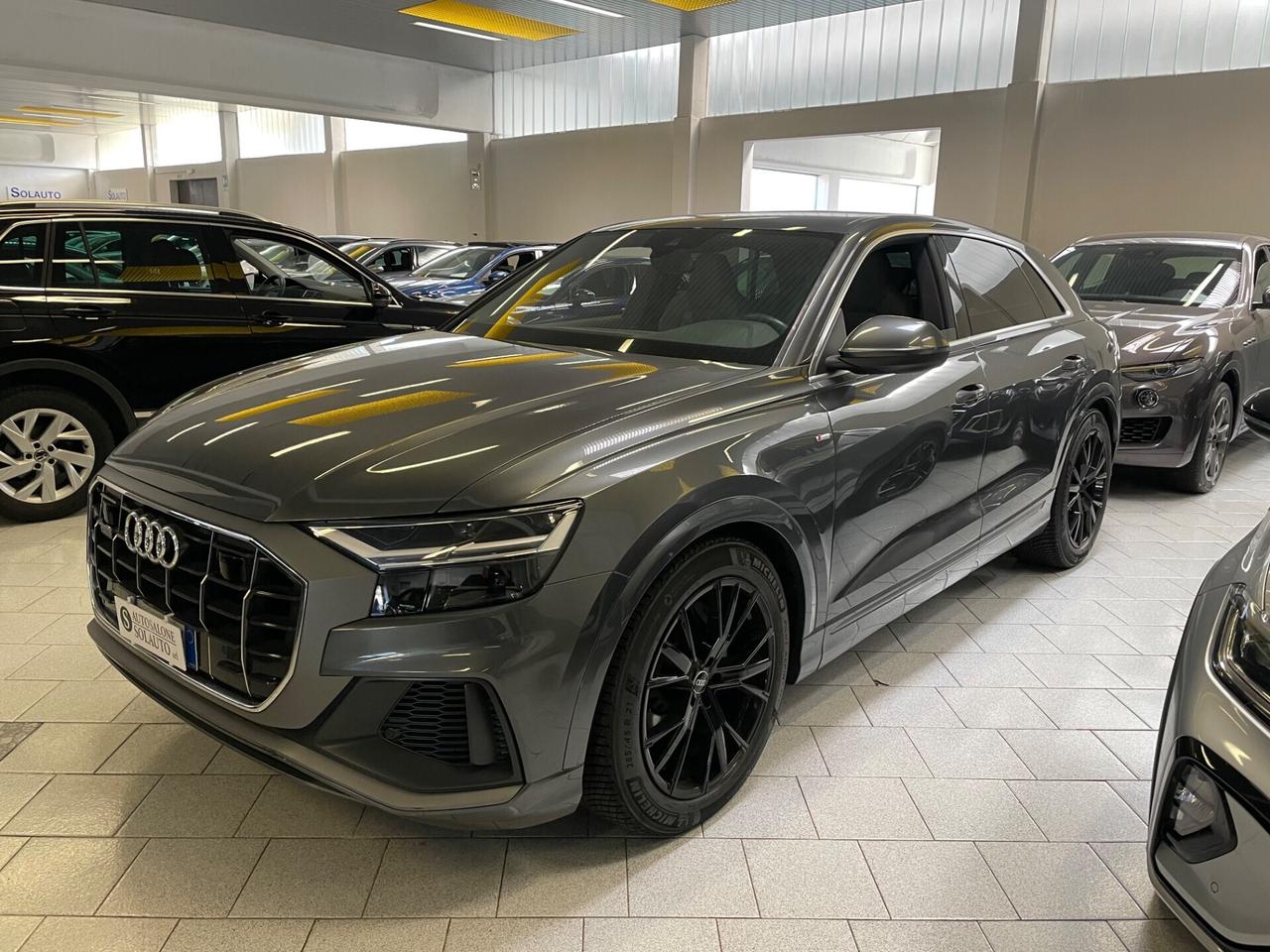 Audi Q8 50 TDI 286 CV quattro S Line Sport RS