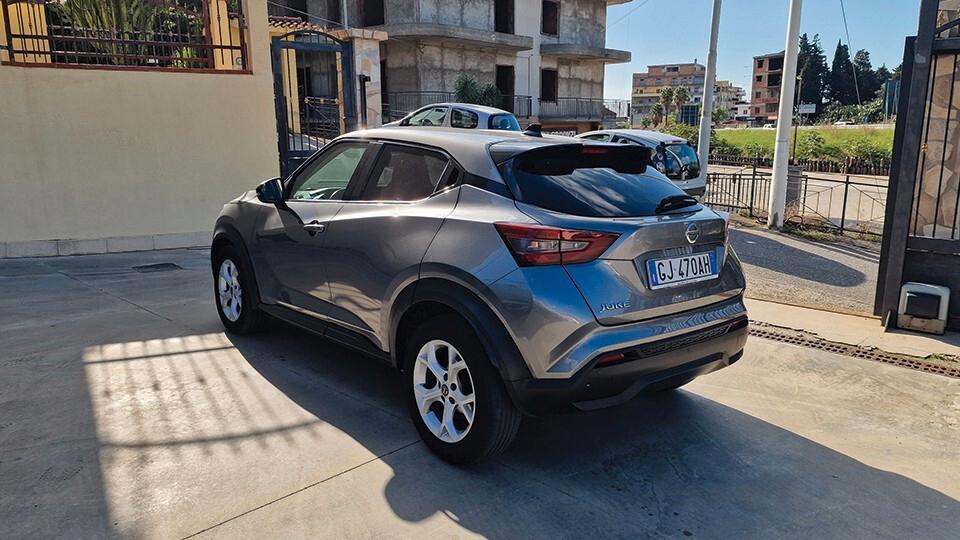 Nissan Juke 1.0 DIG-T 114 CV N-Connecta