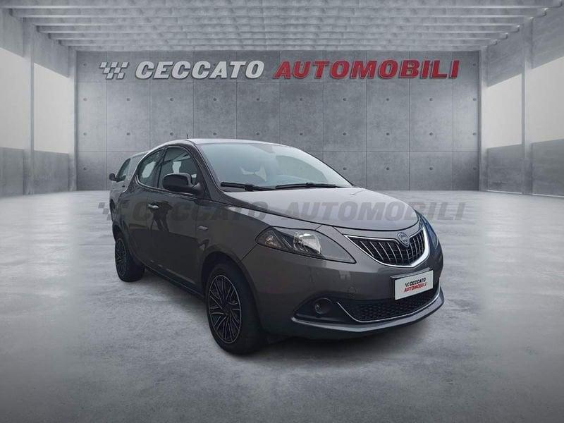 Lancia Ypsilon Ypsilon 1.0 firefly hybrid Gold s&s 70cv 5p.ti