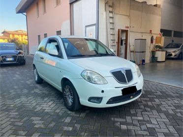 Lancia Ypsilon 1.4 Platinum Ecochic GPL