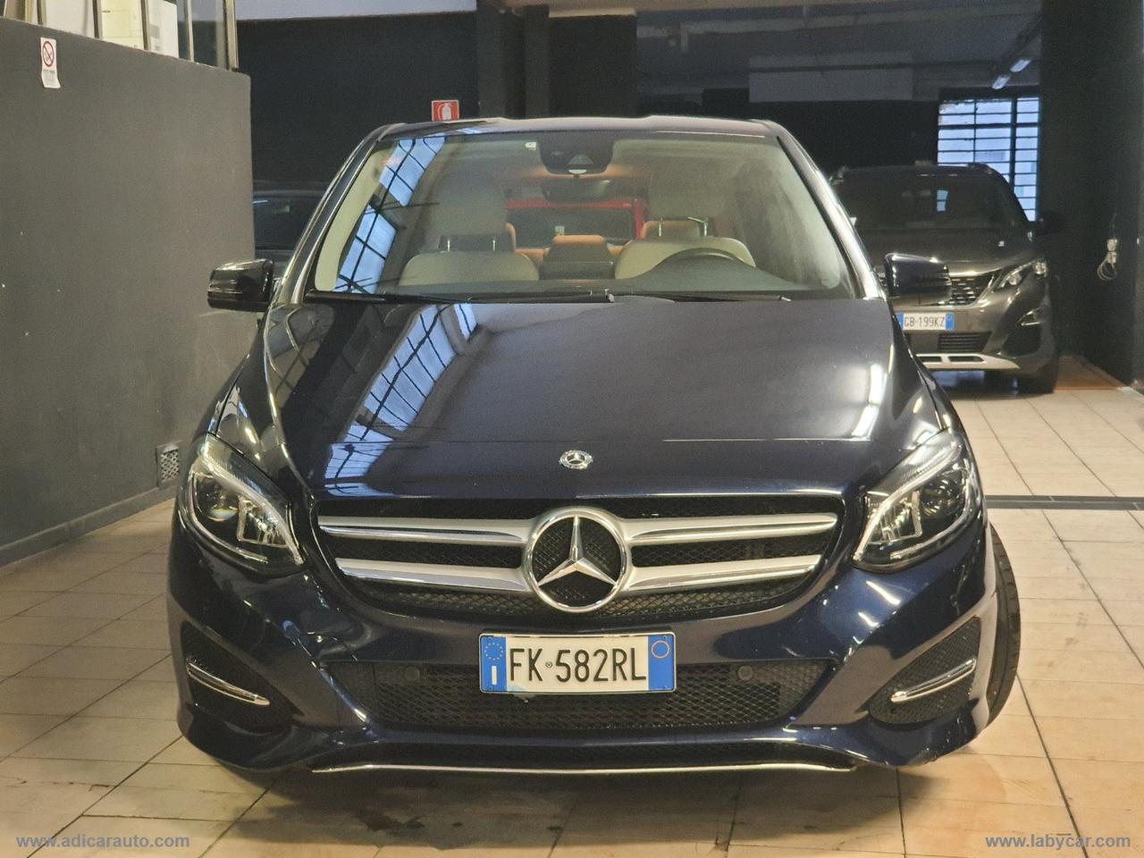 MERCEDES-BENZ B 180 d Automatic Premium