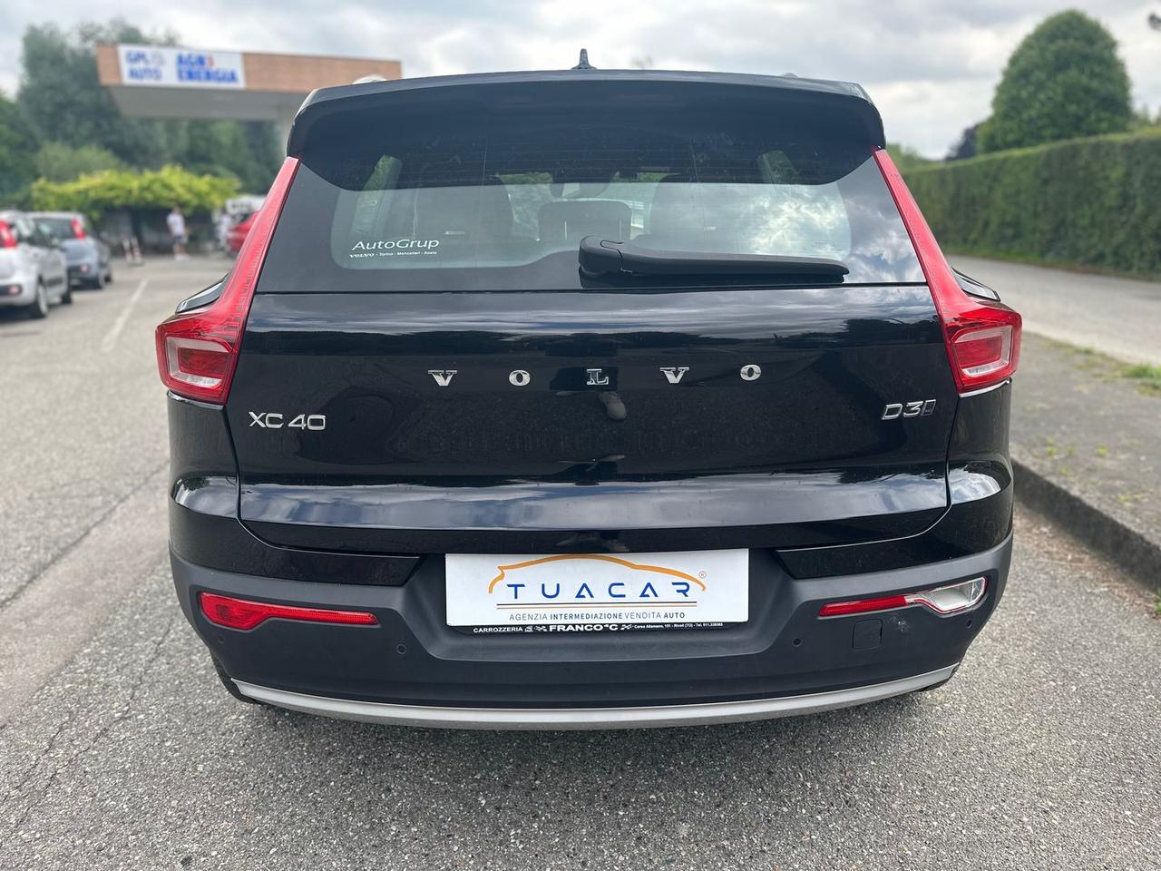 Volvo XC40 Momentum D3