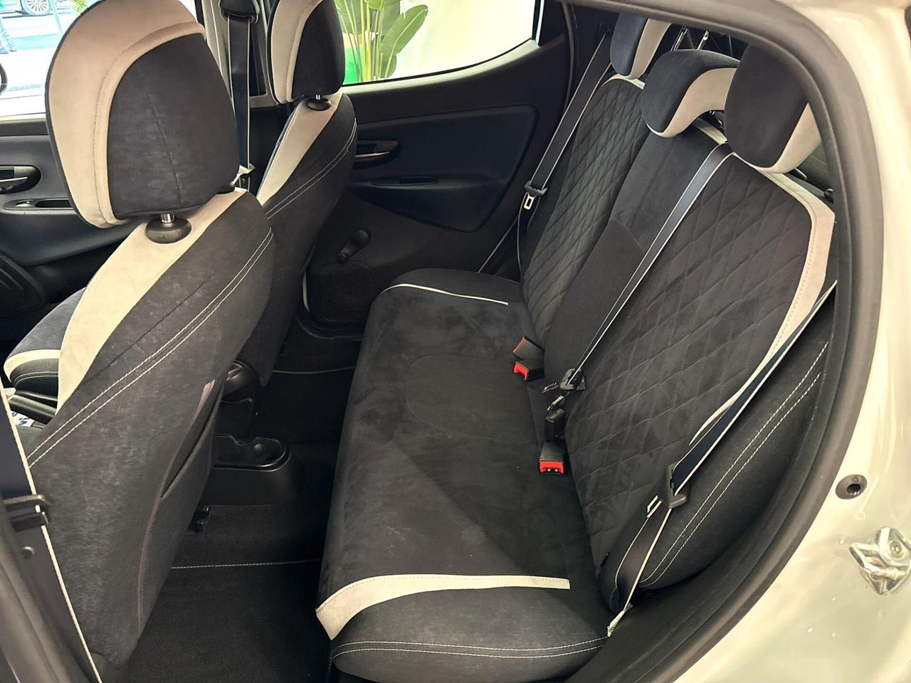 Lancia Ypsilon 1.3 MJT 16V 95 CV 5 porte S&S Mya