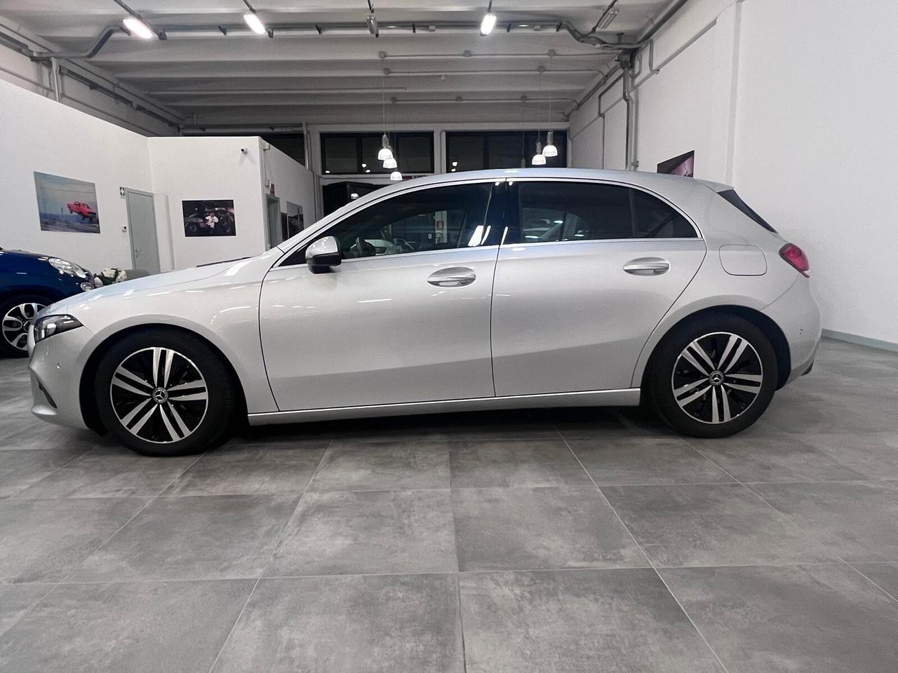 Mercedes-benz A 180d Automatic Business