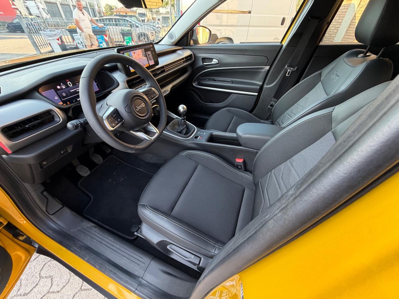Jeep Avenger 1.2 Turbo 100 CV Summit