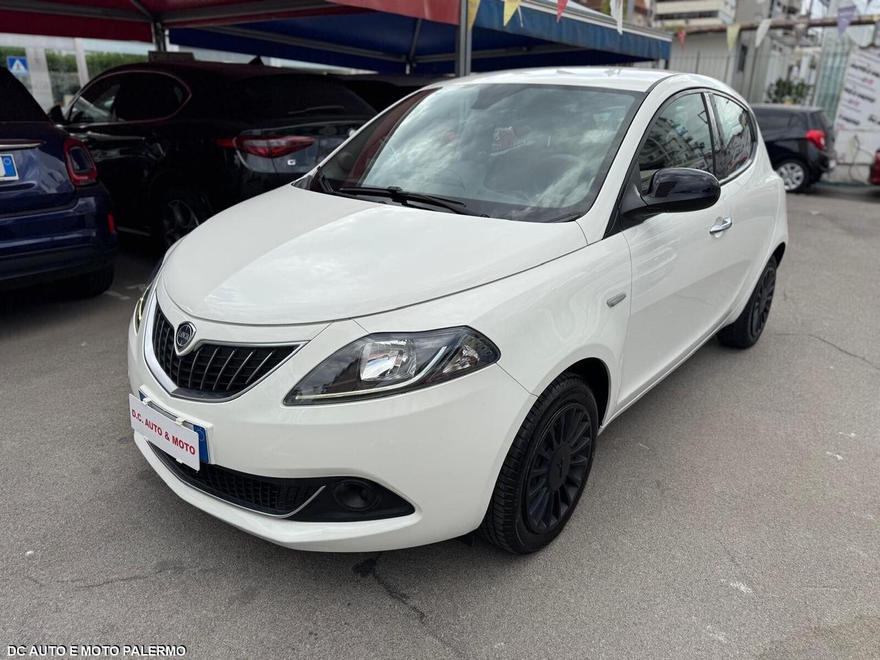 Lancia Ypsilon 1.0 Benzina S&S Hybrid Silver.2022