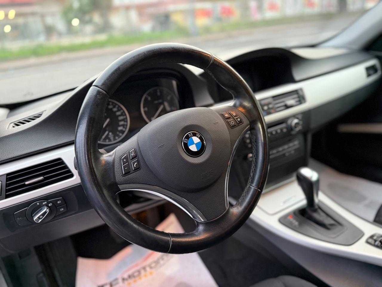 BMW serie 3 320d coupè - 2011