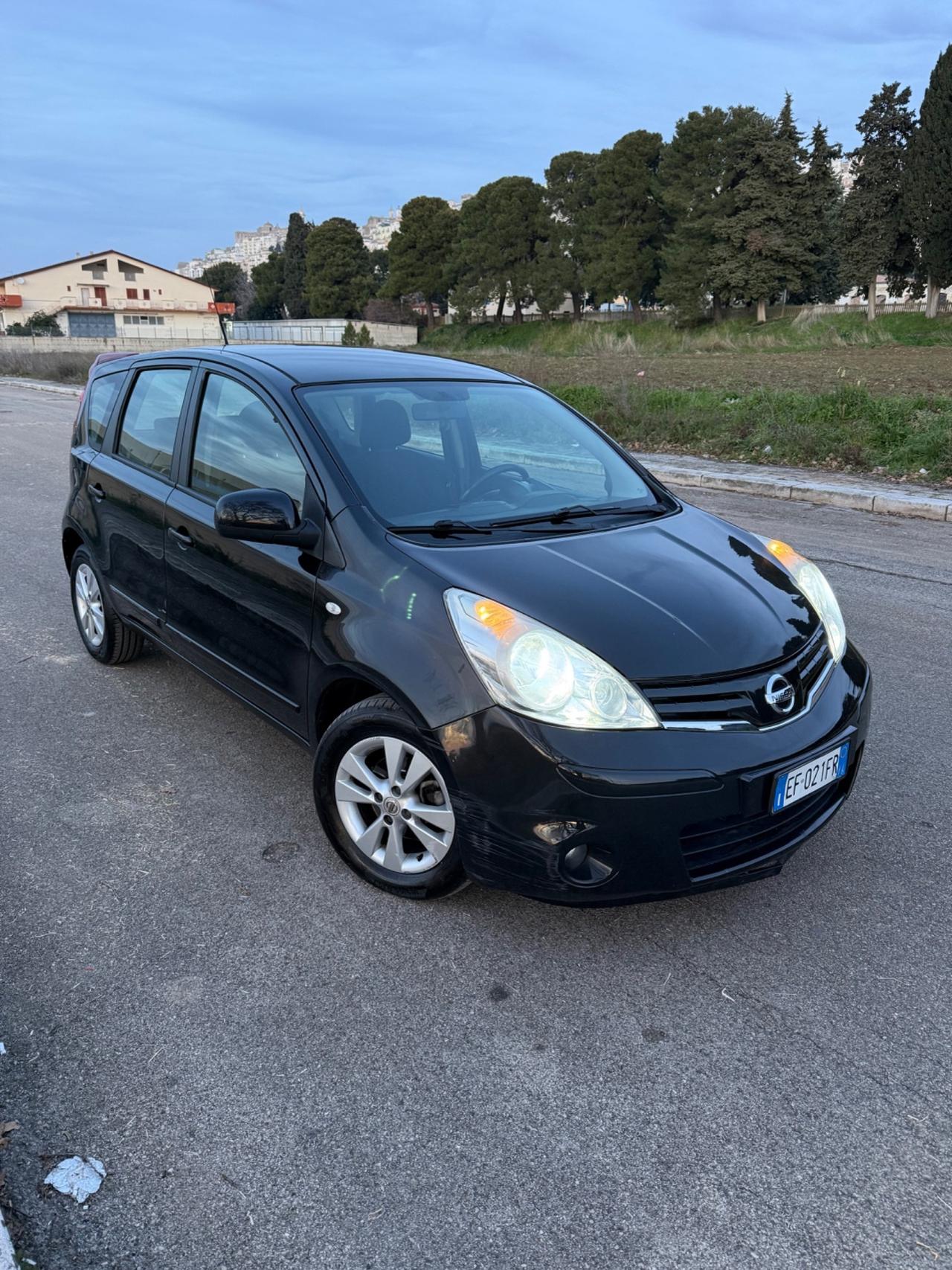 Nissan Note 1.5 dCi 90CV Tekna