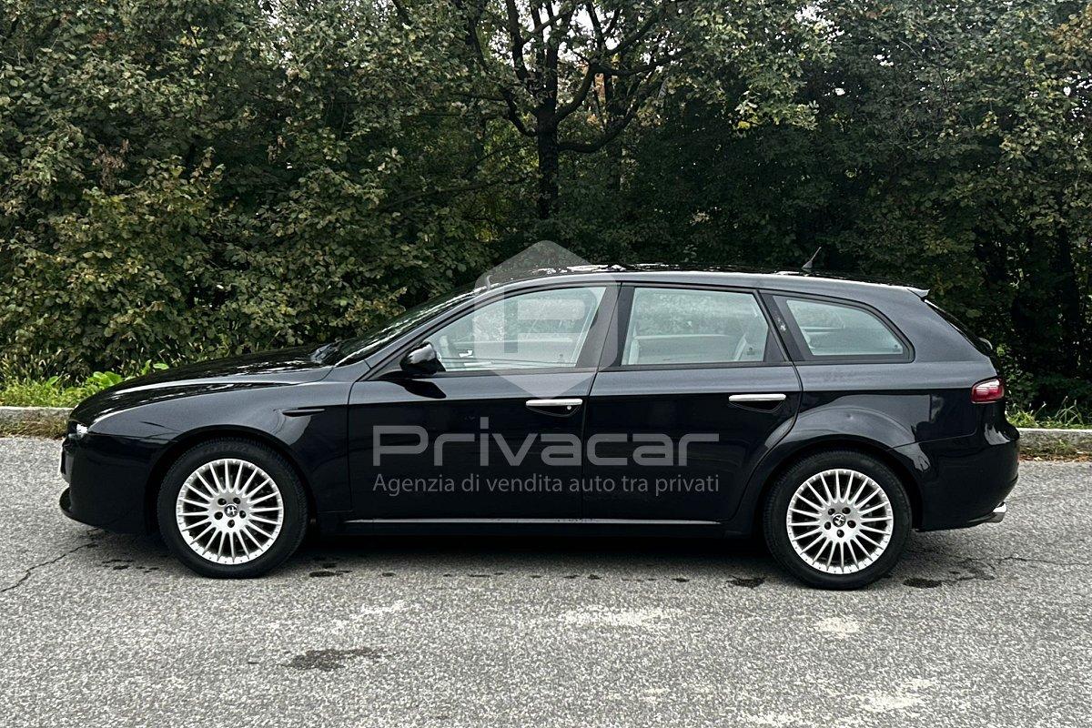 ALFA ROMEO 159 1.9 JTDm 16V Sportwagon Exclusive Q-Tronic