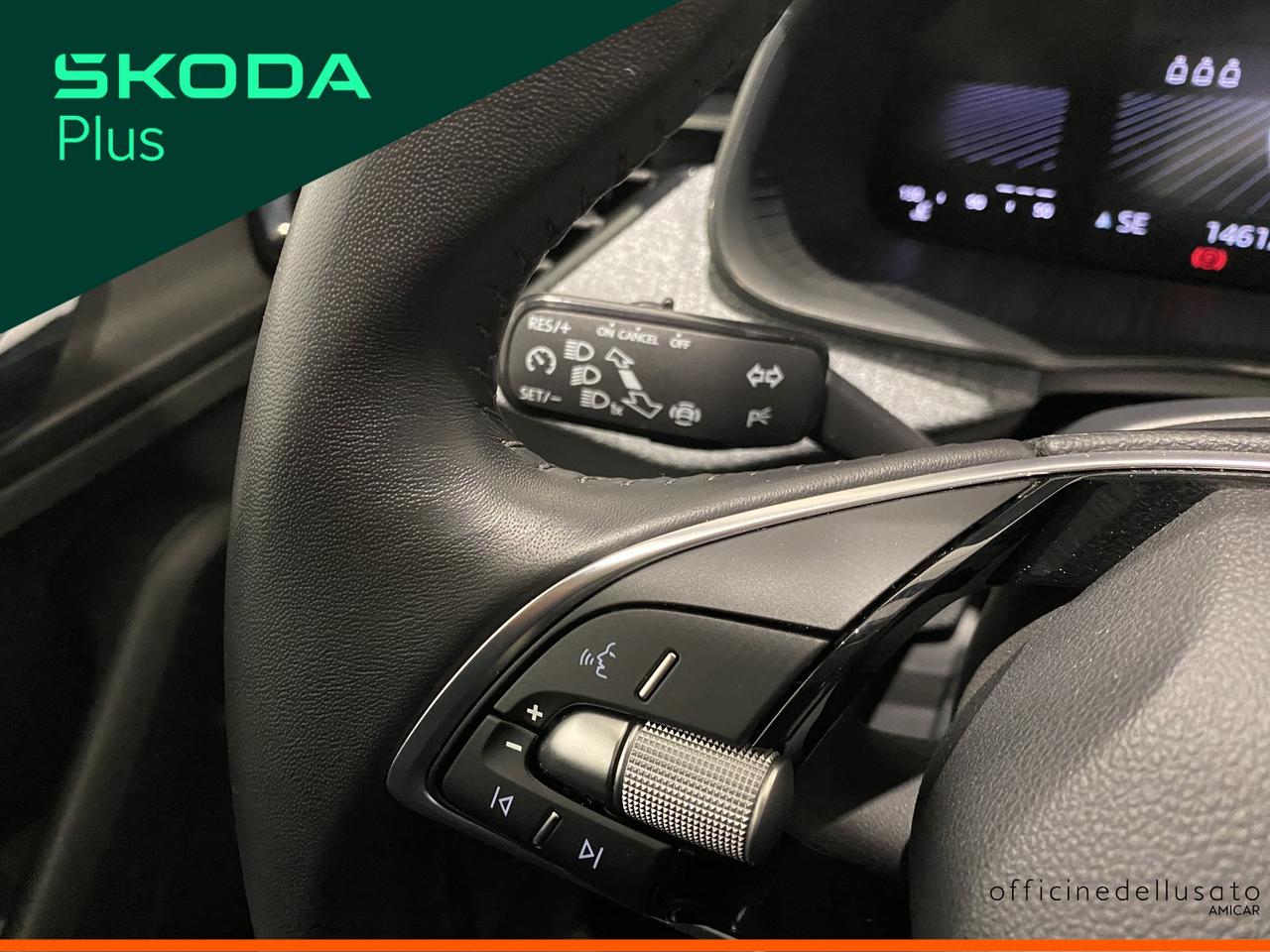 Skoda Kamiq 1.0 tsi 95cv black dots