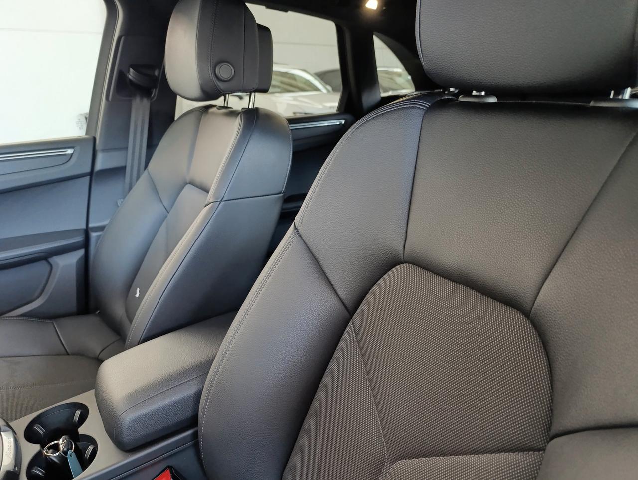 Porsche Macan 2.0 265cv pdk