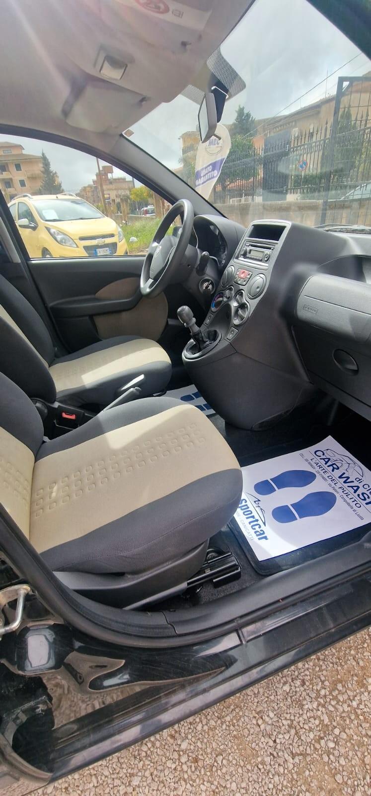 FIAT PANDA 1.2 BENZINA SOLI 153500 KM