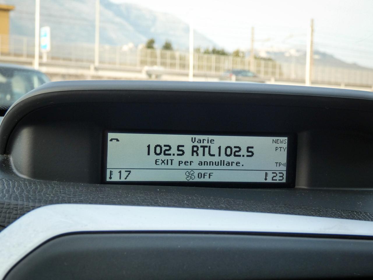 Volvo XC 60 XC60 2.4 D 175 CV FWD Geartronic Kinetic