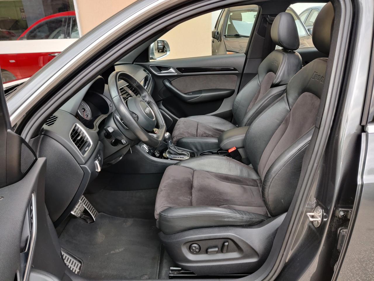 Audi RSQ3 RS 2.5 TFSI quattro S tronic