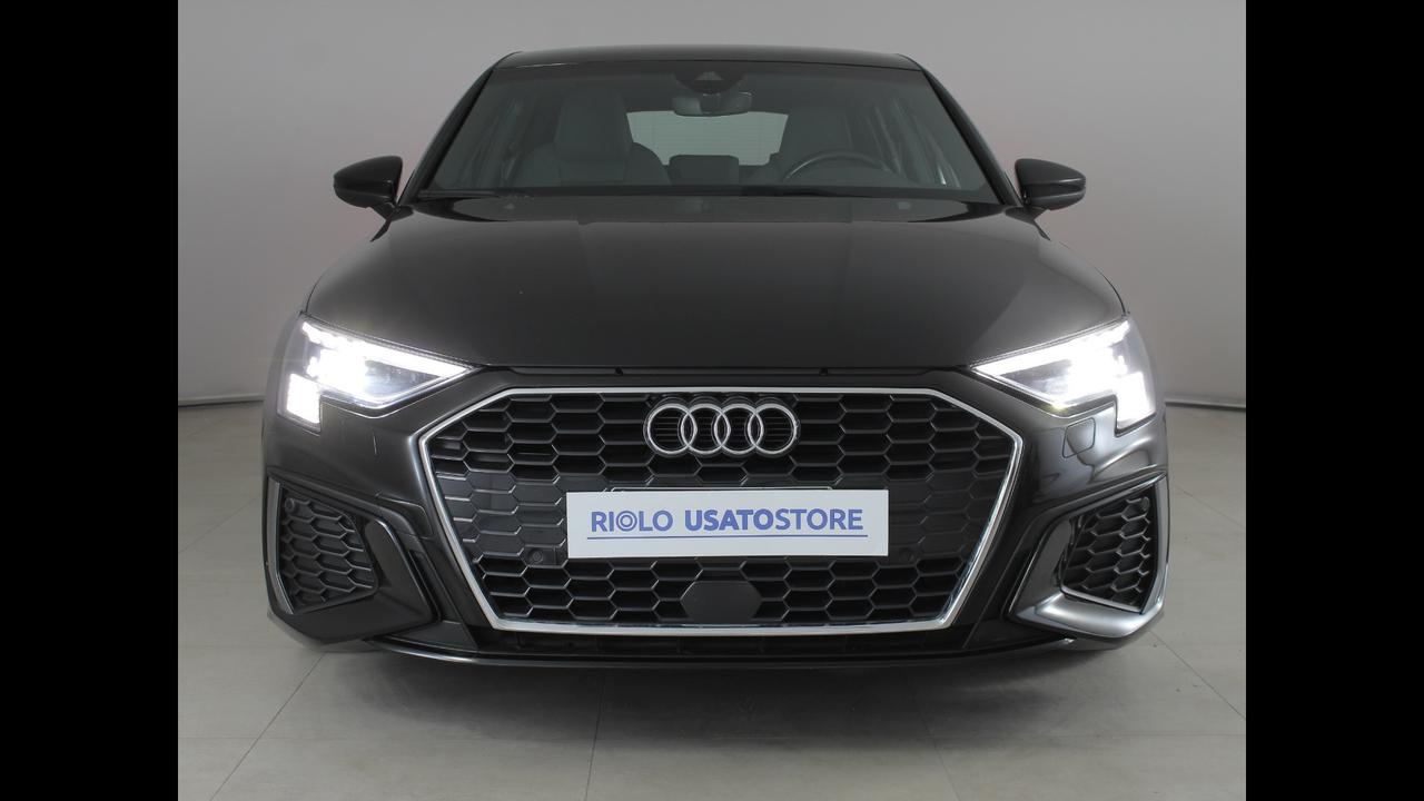 AUDI A3 IV 2020 Sportback - A3 Sportback 35 2.0 tdi S line Editio