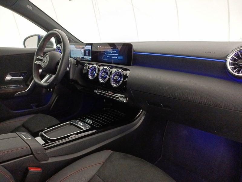 Mercedes-Benz Classe A - W177 2023 A 250 e phev AMG Line Advanced Plus auto
