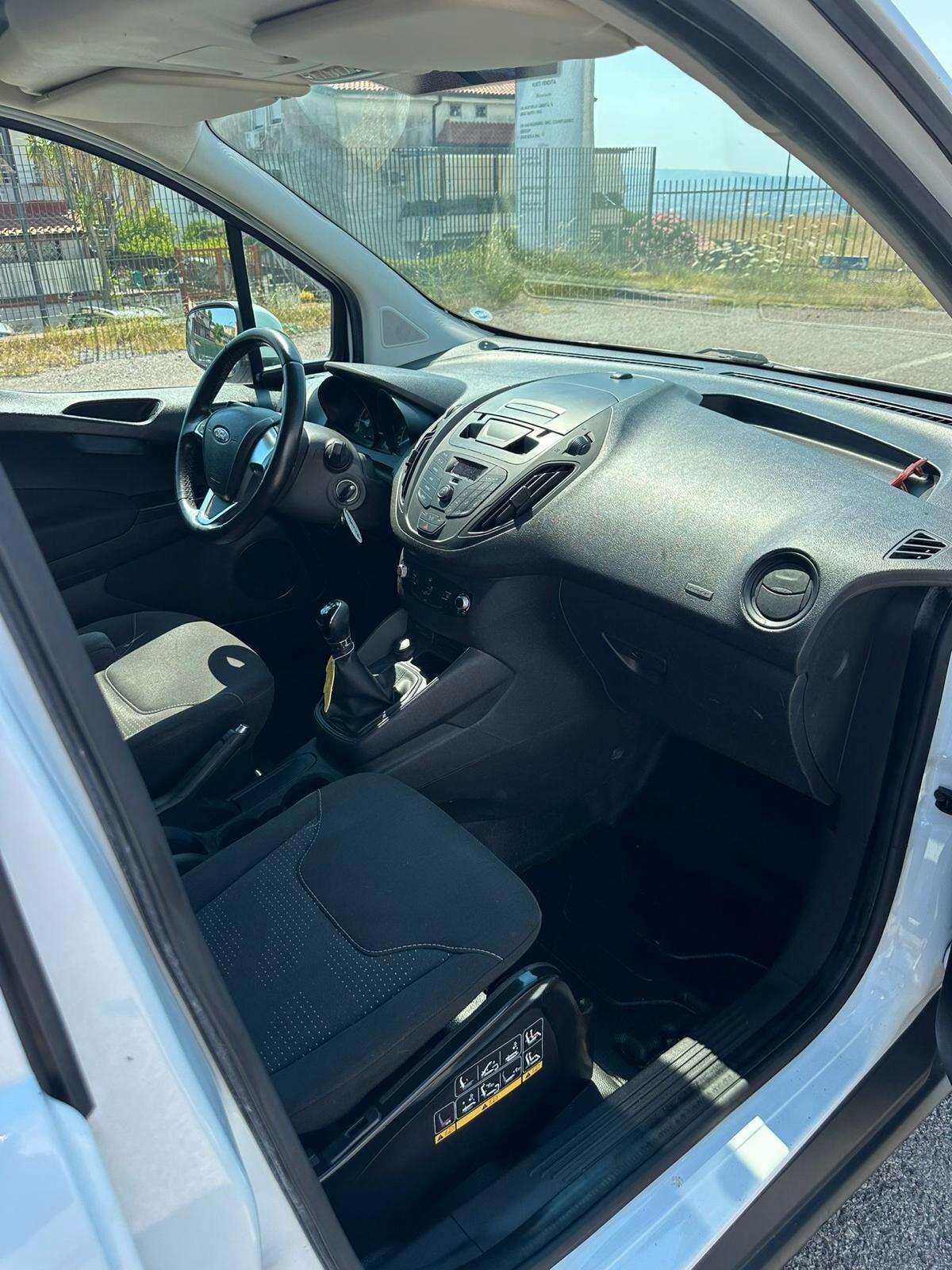 Ford Transit Courier Transit Courier 1.5 TDCi 95CV Van Trend