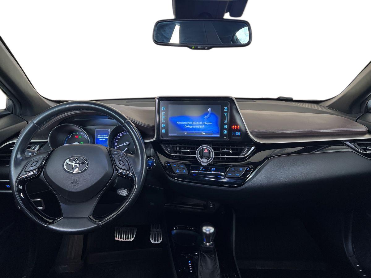 TOYOTA C-HR 1.8h Trend 2wd e-cvt