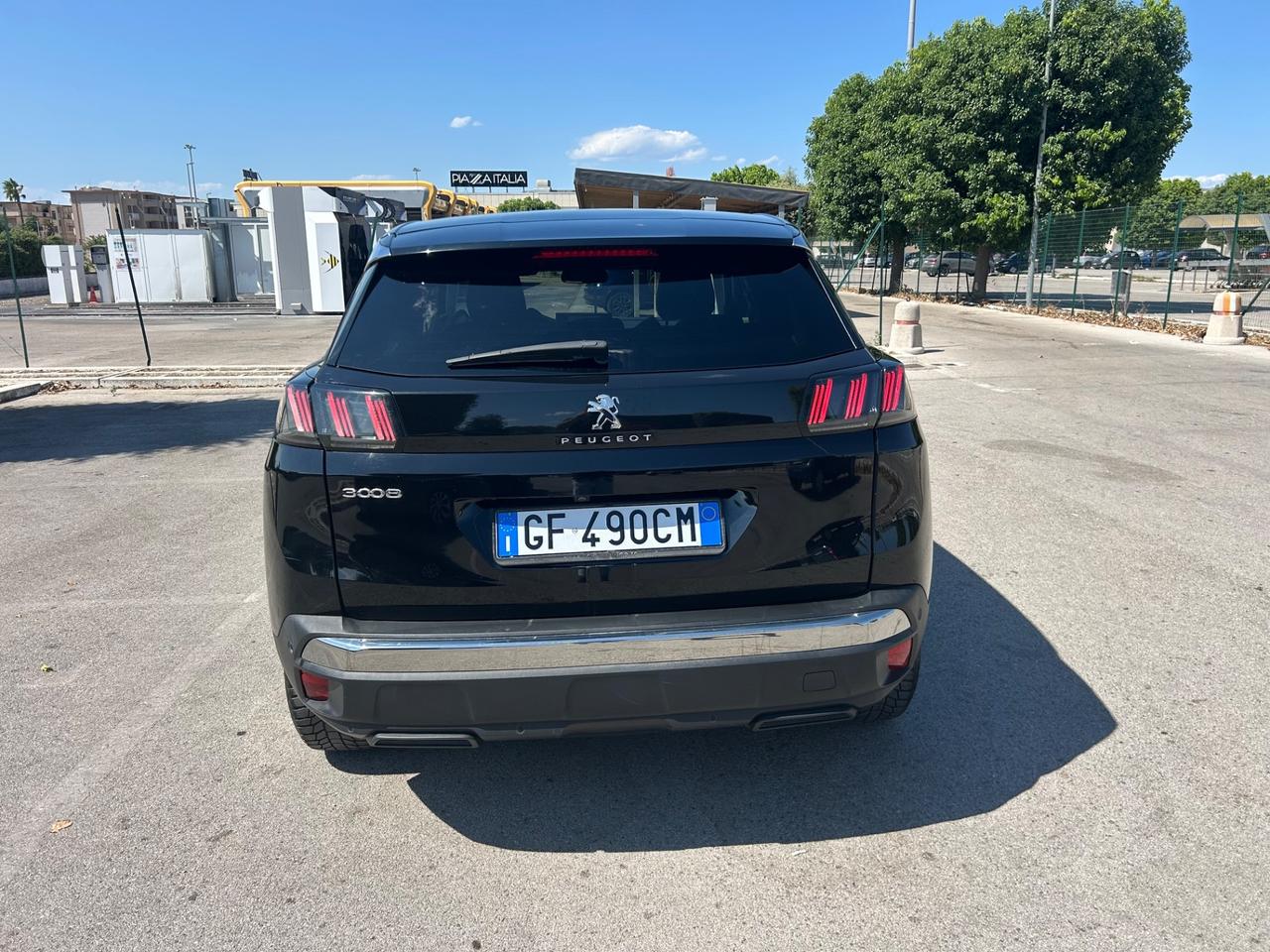 Peugeot 3008 BlueHDi 130 S&S EAT8 Allure da vetrina