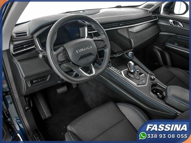 Lynk & Co 01 PHEV