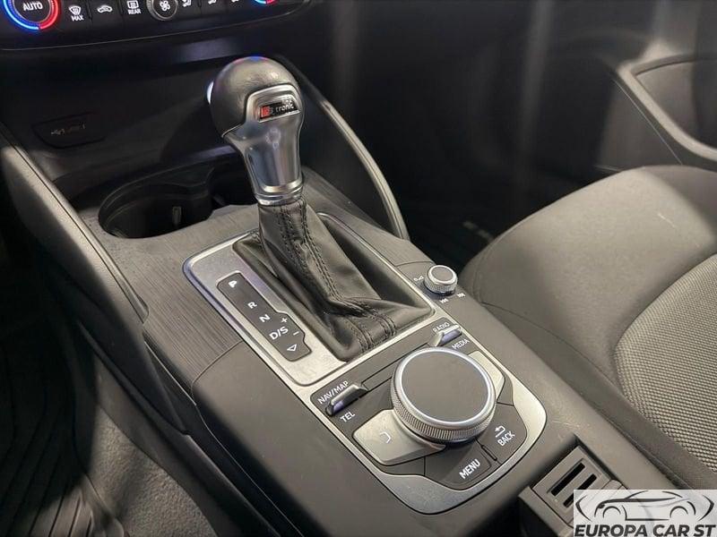 Audi A3 Sportback 35 TFSI SPB S-TRONIC BUSINESS SPORTBACK