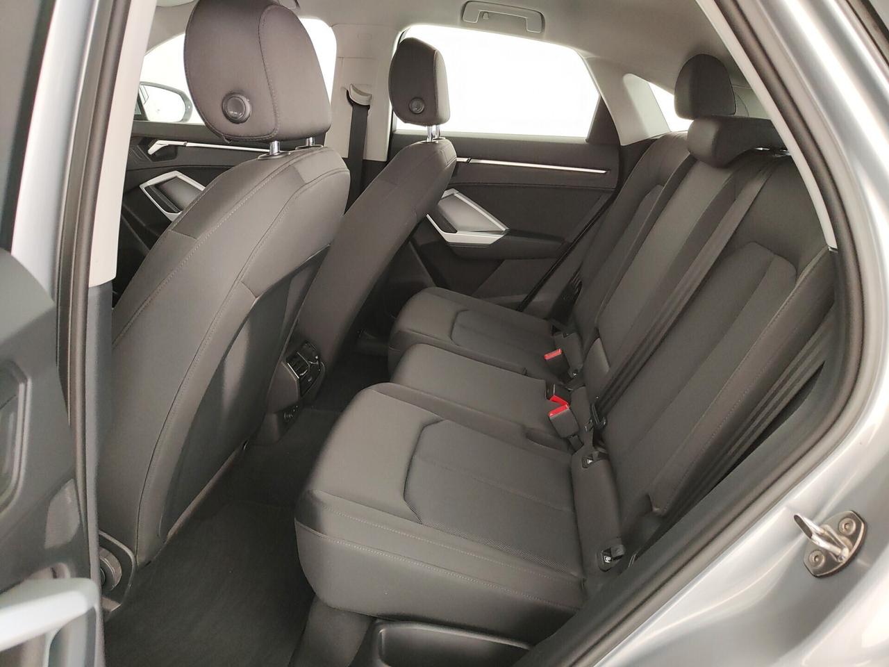 Q3 SPB 35 TDI quattro S tronic Business Plus