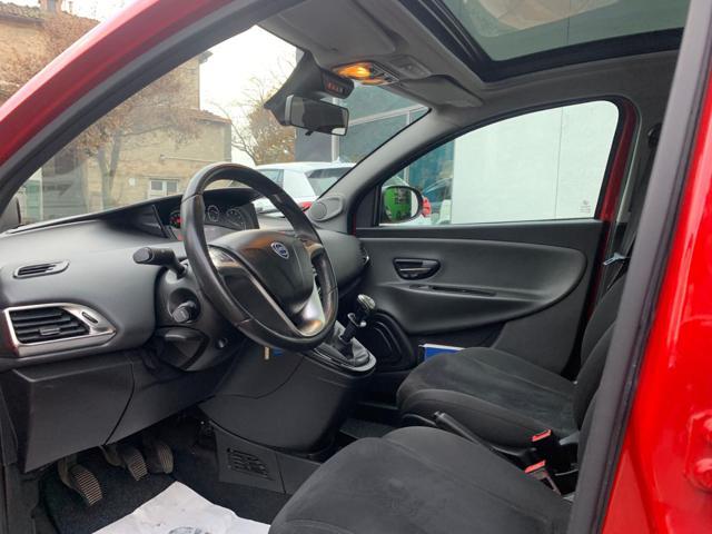 LANCIA Ypsilon 1.2 69 CV 5 porte Gold