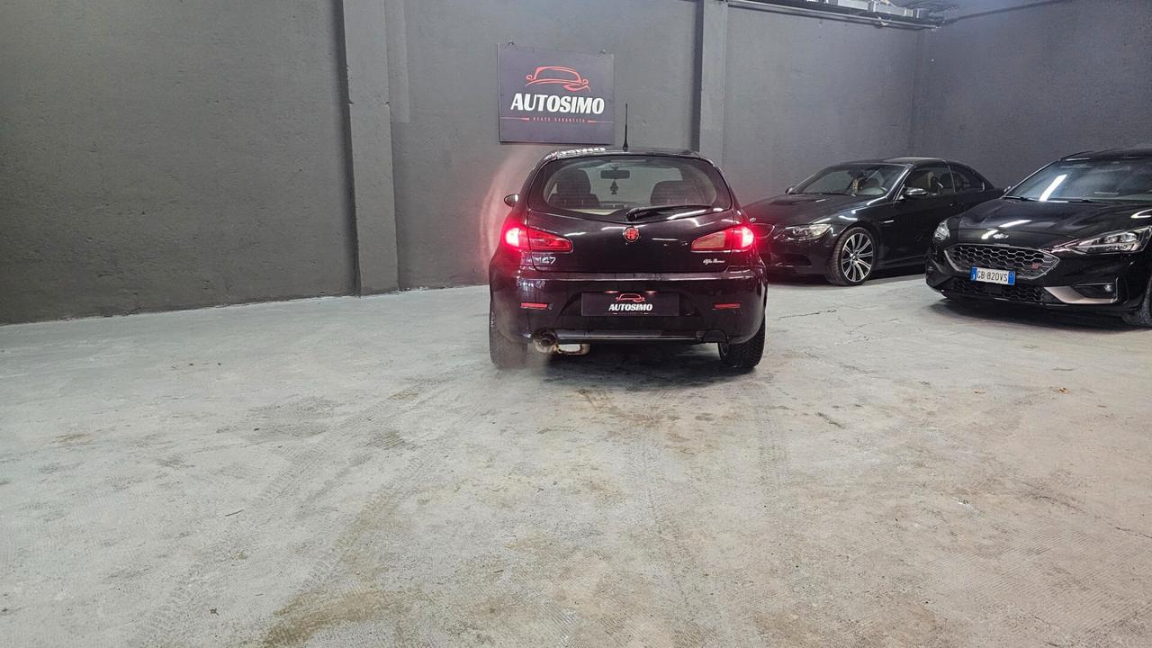 Alfa Romeo 147 1.6 16V TS (105) 5 porte Distinctive