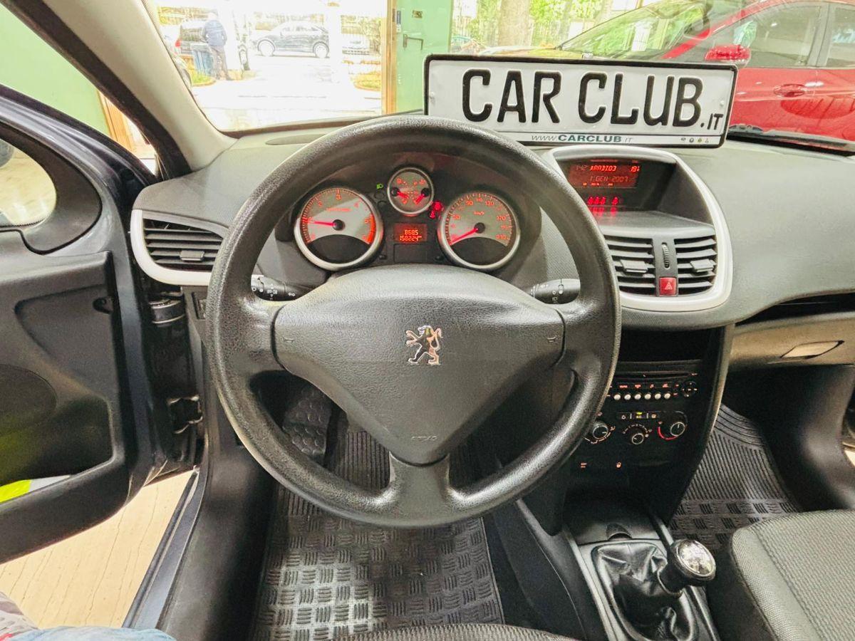 Peugeot 207 1.4 HDi 70CV Clima 5p. Allure