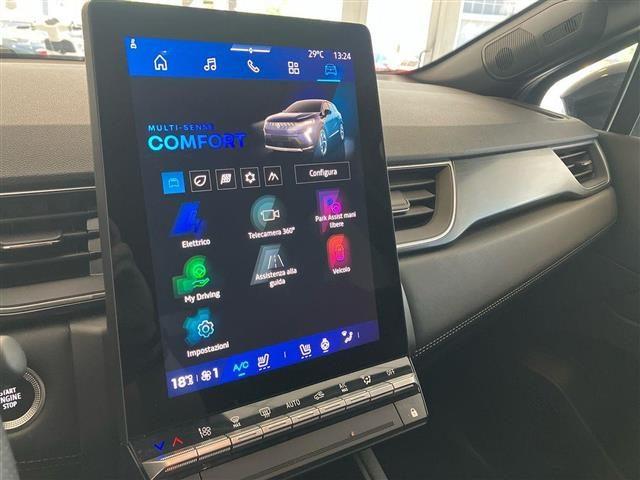 RENAULT Symbioz 1.6 E-Tech full hybrid Iconic Auto 145cv
