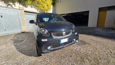 Smart ForTwo 1.0 71cv Coupe Clima cambio Auto