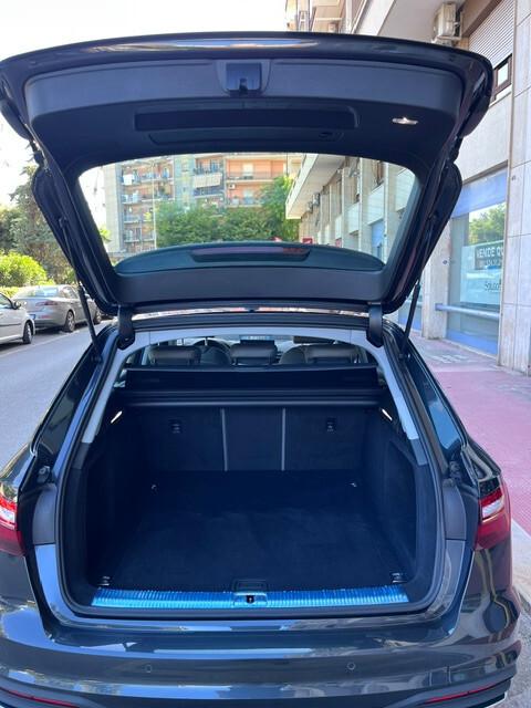 Audi A4 Avant 40 TDI S tronic Business